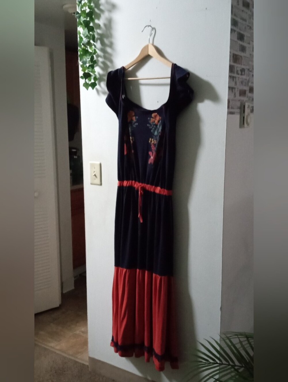Women’s Navy and Red Floral Maxi Dress